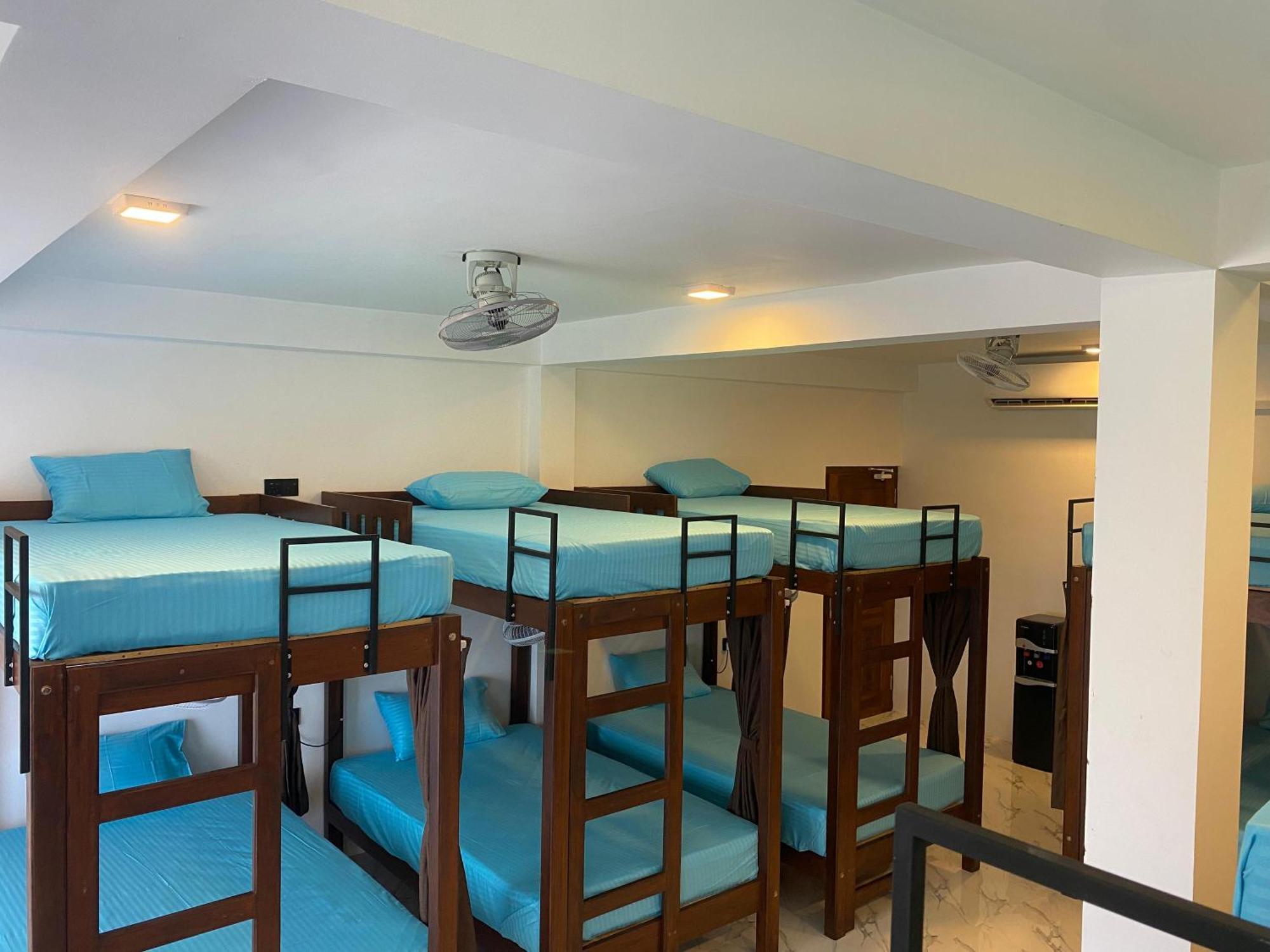 Trinco Beach Resort Тринкомалі Екстер'єр фото